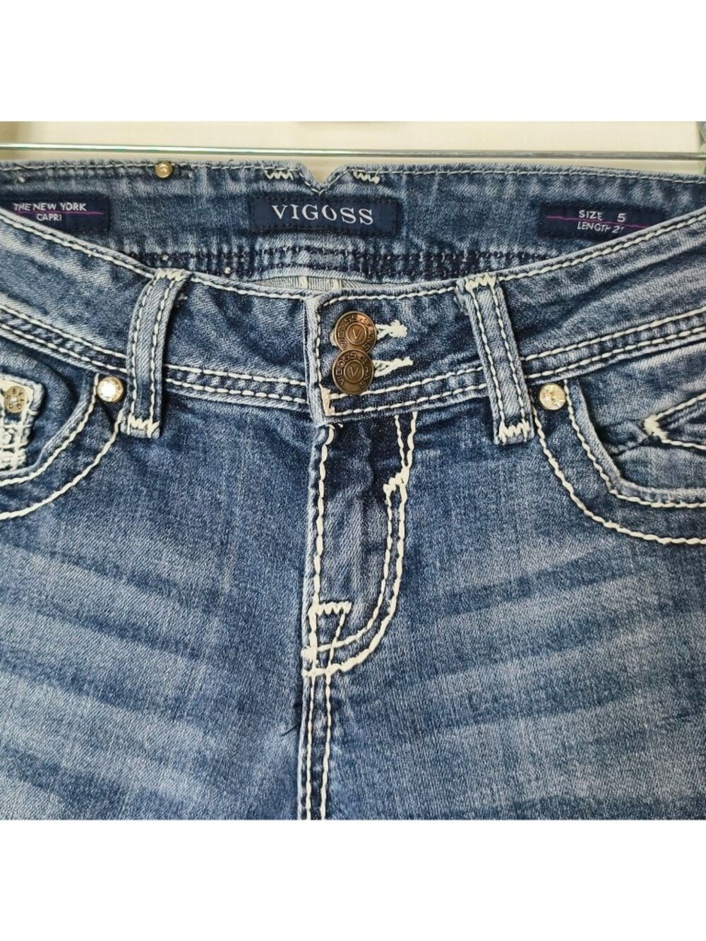 Vigoss Juniors 5 Capri Jeans Distressed Embroidered 21 Preppy Hip Grunge Urban - Picture 3 of 9